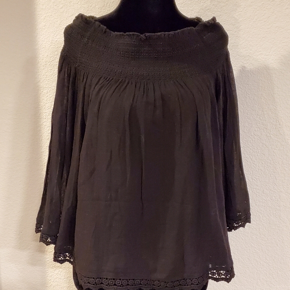 NWOT off shoulder top by Zara - Picture 1 of 16